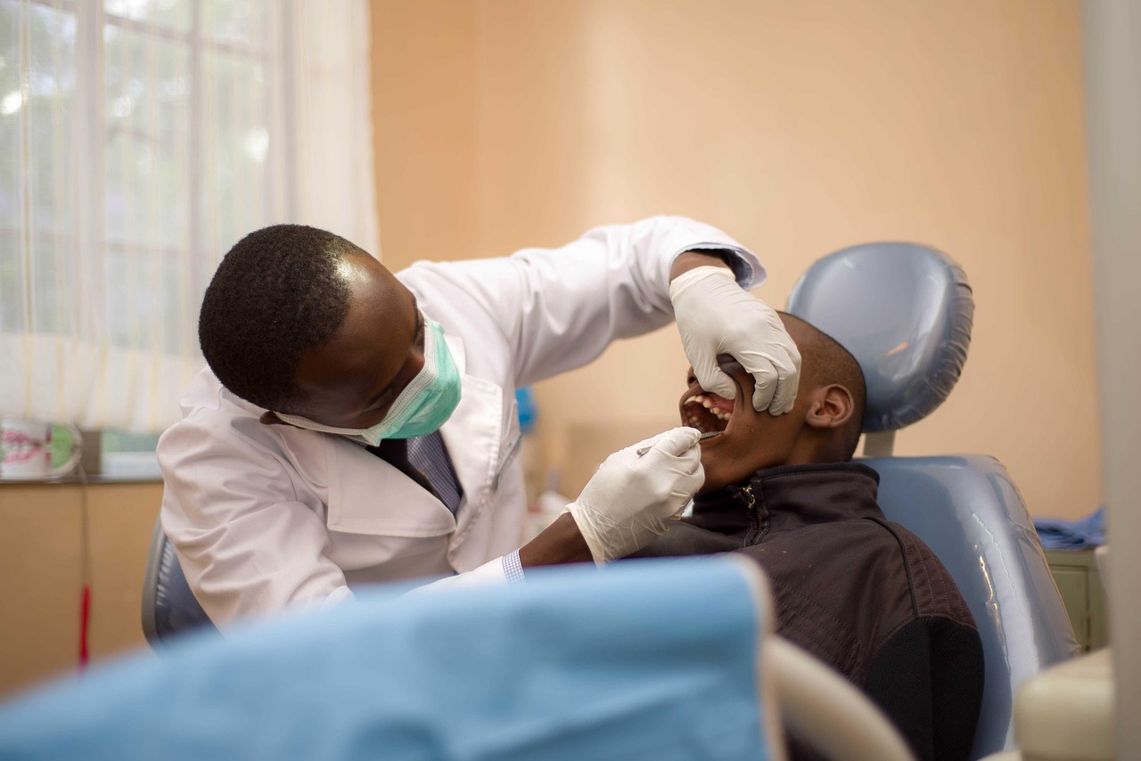 kenya, dental, doctor, dental, dental, dental, dental, dental-3009299.jpg